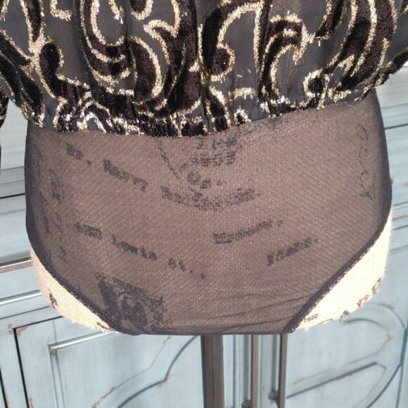 Natori long sleeve bodysuit black and gold small - Picture 2 of 6